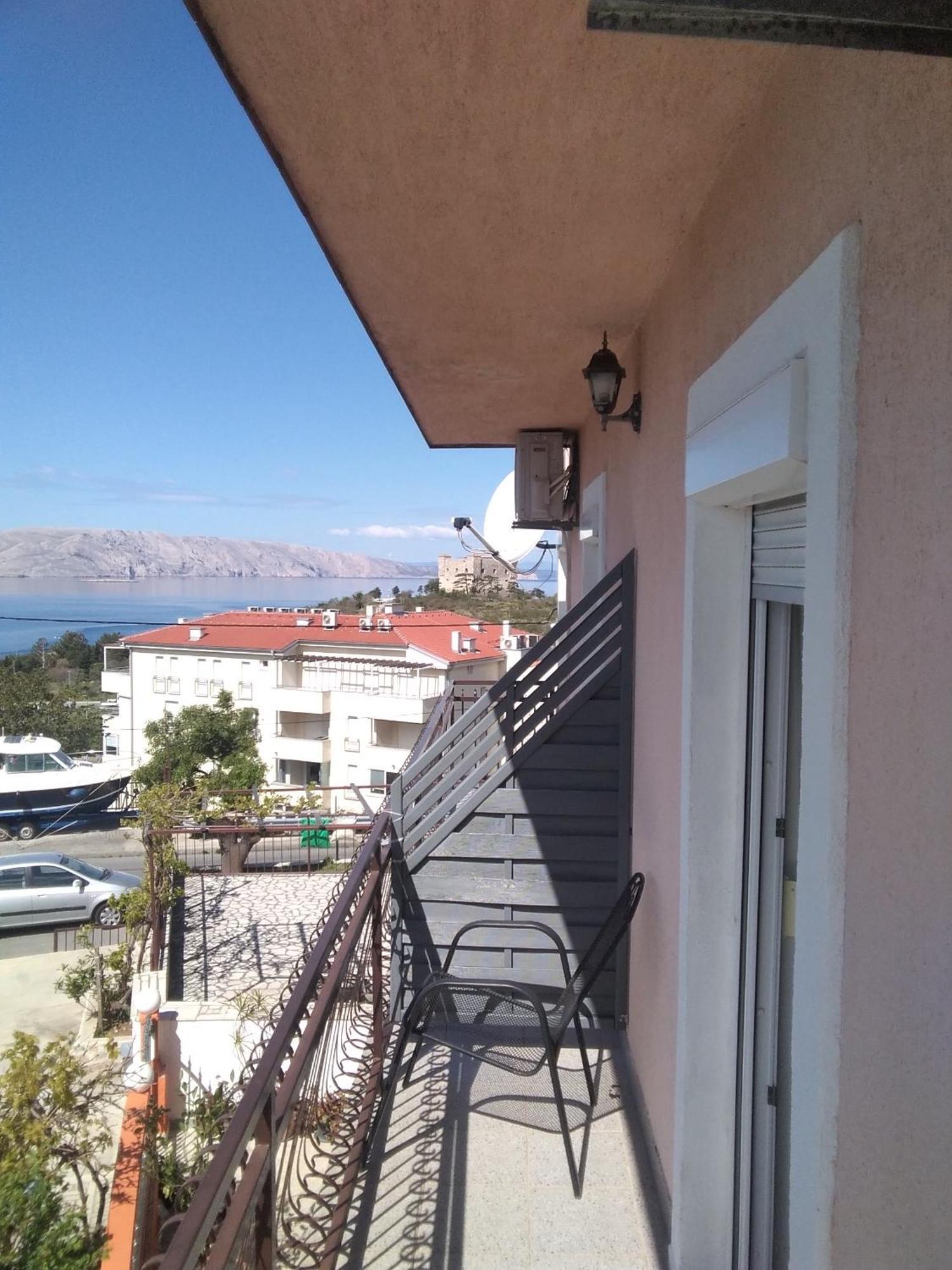 Guesthouse Martina Senj  Buitenkant foto
