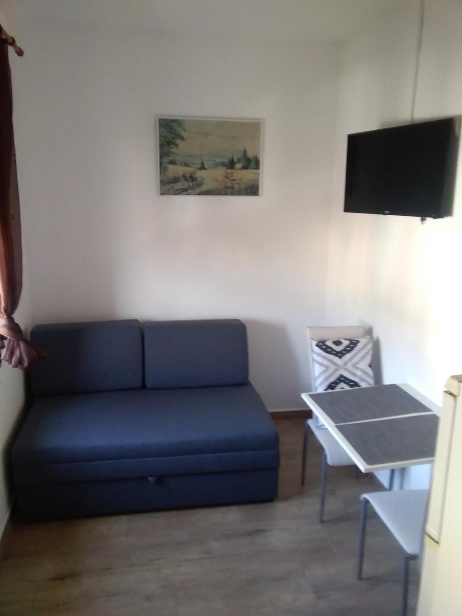 Guesthouse Martina Senj  Buitenkant foto